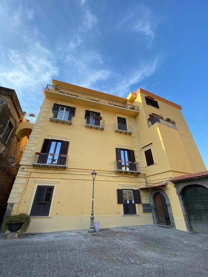 Vesuvio House Appartamento Indipendente E Centrale Sant’Agnello Kültér fotó